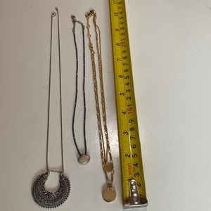 Set of 3 necklaces